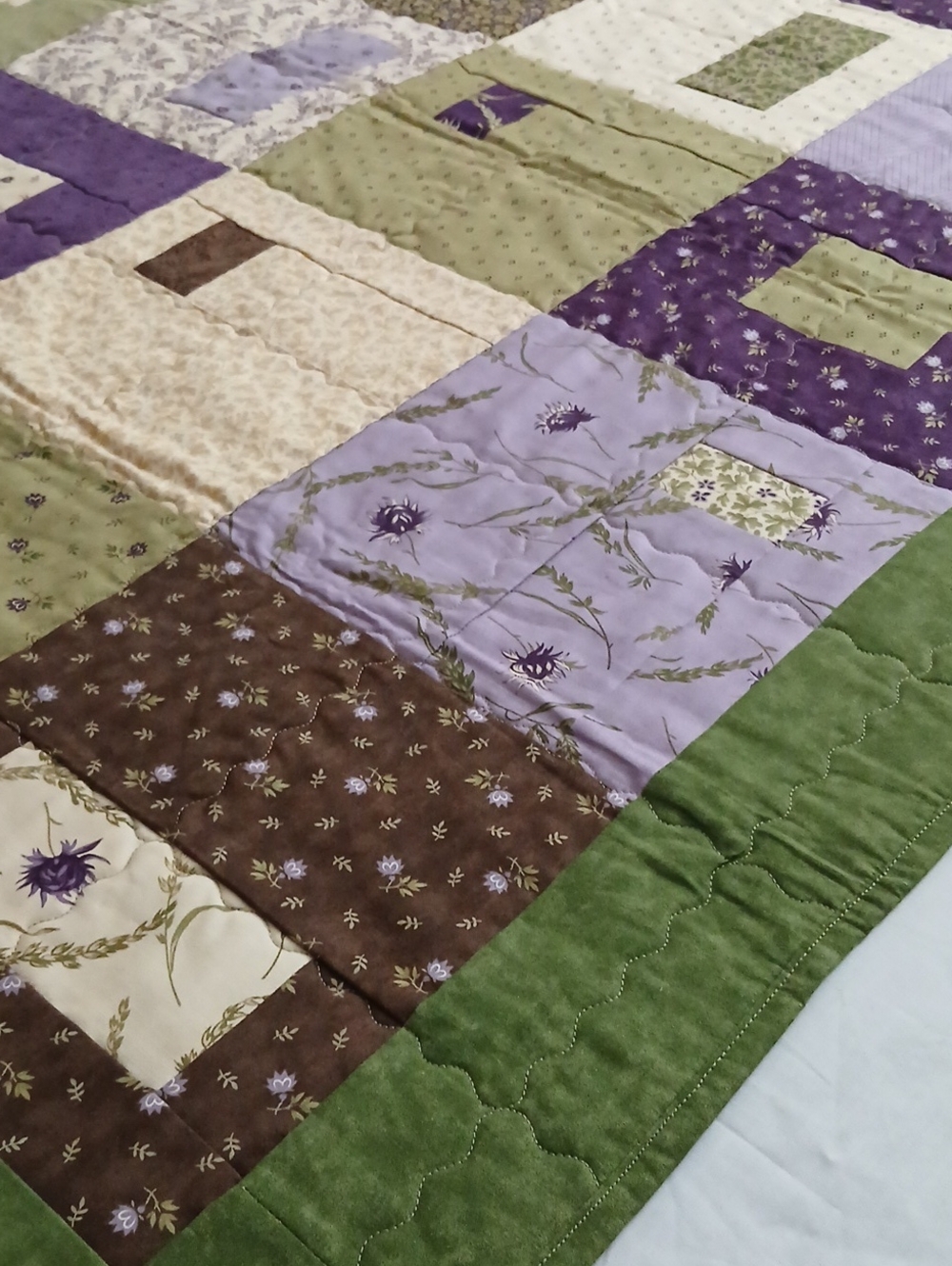 Homemade Botanical Quilt - Picture 12 of 16